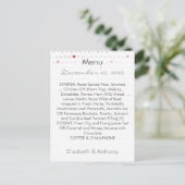 menu mariage gris et rouge petit coeur (Debout devant)