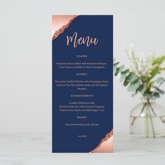 Menu Mariage Parties scintillant bleu et corail (Debout devant)