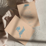 Menu Moderne Coloré Gras Minimal Rétro Mariage funky<br><div class="desc">Un menu coloré rétro moderne pêche jaune mariage menu pour le dîner. Ce qui présente le design modèle chic de l'arrière - plan de pêche vintage de boho et la typographie bleue audacieuse. Parfait et assorti à toute la suite.</div>