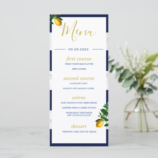 Menu Monogramme d'été du Marbre blanc de la Marine des  (Debout devant)