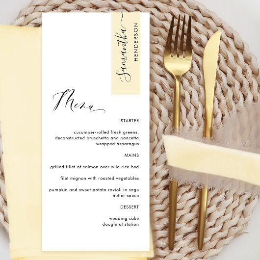 Menu Pale Yellow Personnalisé avec nom d'invité Élégant