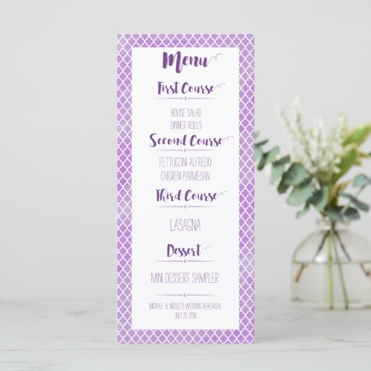 Menu pourpre de Quatrefoil (Debout devant)