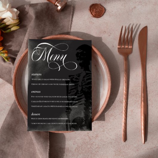 Menu Squelette foncé Beau Script Goth Mariage