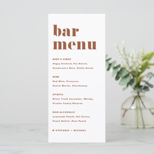Menu Terracotta Bold Retro Typographie Mariage Bar (Debout devant)