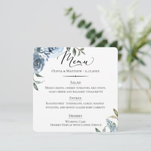 Menu Typographie chic Dusty Blue Botanical Mariage (Debout devant)
