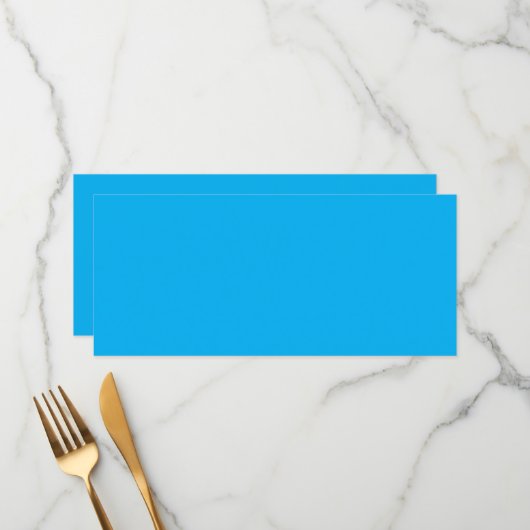 Menu un ciel bleu avec un avion (Devant/Arrière en situation)