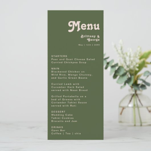Menu Vibes rétro simples | Dîner Mariage vert olive (Debout devant)