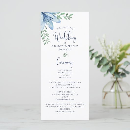 Menu Watercolor Blue Blooms & Greenery Wedding Programm (Debout devant)