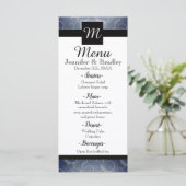 Menus à volutes monogrammes (Debout devant)