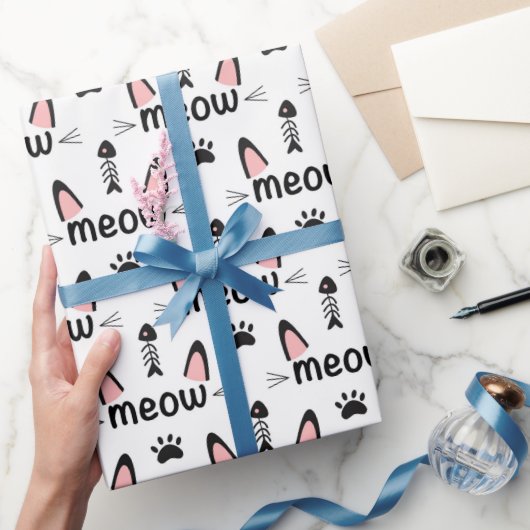 Meow Cat Ears en Pawprints Cadeaupapier (Geschenken)