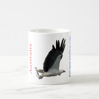 Mer-Eagle avec la tasse de poissons