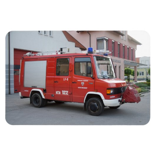Mercedes Benz 711D Rosenbauer Magneet (Horizontaal)