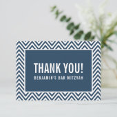 MERCI BAR MITZVAH moderne chevron marine bleu (Debout devant)
