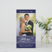 Merci - Carte Photo (4x8) (Debout devant)