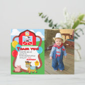 Merci d'animal de ferme d'anniversaire de (Debout devant)