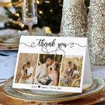 Merci de collage photo Mariage à main<br><div class="desc">Carte de Merci de photo Mariage pliée, moderne et élégante. modèle carte de remerciements élégant avec (3) trois photos à l'avant et une à l'intérieur. Avec le texte "Merci" dans une tourbillonnant police de script de typographie lettrée à la main avec swash en couleur noire sur arrière - plan blanc....</div>