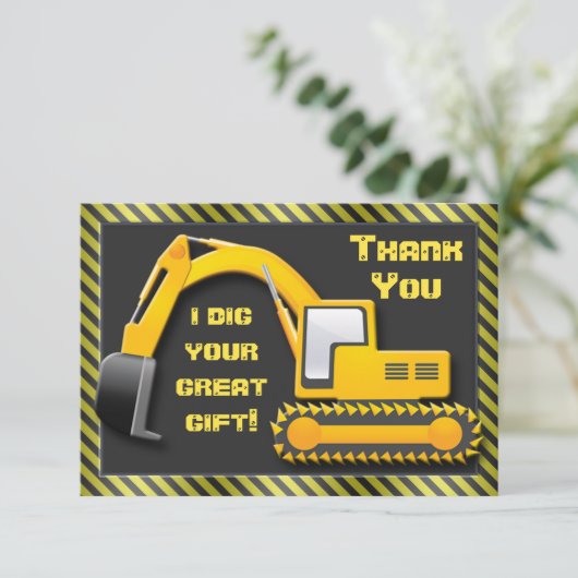 Merci de fête d'anniversaire de construction (Debout devant)