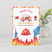 Merci de fête d'anniversaire du moteur d'incendie  (Debout devant)