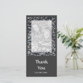 Merci de galets noirs lisse (Debout devant)