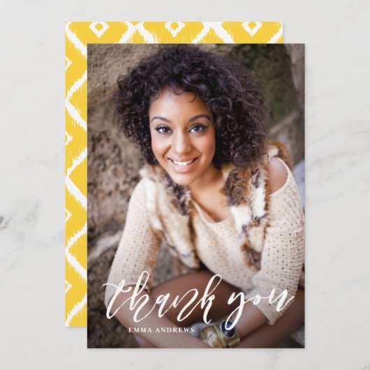 Merci de graduation verticale du script lettres ma (Devant / Derrière)