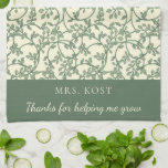 Merci De M'Aider À Cultiver Les Serviettes De Cuis<br><div class="desc">Faites savoir à ce professeur spécial combien vous les appréciez avec cette adorable serviette de cuisine "Merci de m'avoir aidée à faire pousser" !</div>
