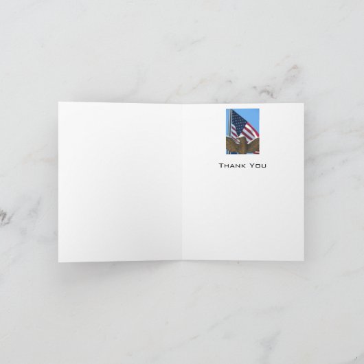 Merci : Eagle et drapeau (Intérieur)