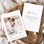 Merci Mariage minimaliste Photo simple<br><div class="desc">Cartes de Merci mariage qui ont une photo à l'avant et à l'arrière. Les cartes de remerciement contiennent une typographie de script moderne,  lettrée à la main,  qui sont élégantes,  simples et modernes à utiliser après la célébration du mariage.</div>