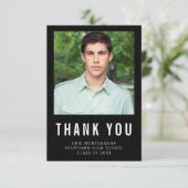 Merci noir blanc pour la graduation (Debout devant)