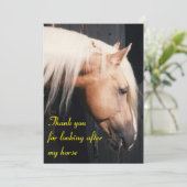 Merci pour s'occuper de ma carte à cheval (Debout devant)