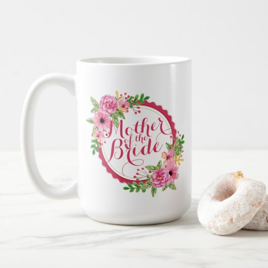 Mère de la mariée Floral Mariage classique Mug (Avec donut)