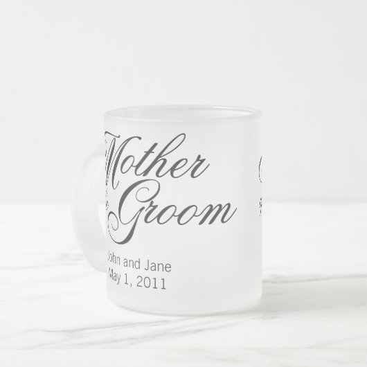 Mère de la tasse de marié (Devant gauche)