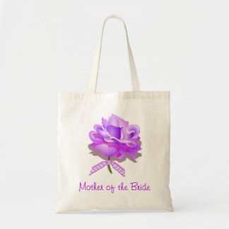 Mère du sac fourre-tout à jeune mariée
