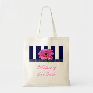 Mère du sac fourre-tout à jeune mariée