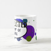 Mère ÉPUISÉE de tasse de jumeaux (Centre)