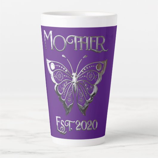 Mère Est 2020 Latte Mug (Devant)