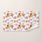 Mère renard roux mignon avec bébé pour la fête des (Serviette à main)