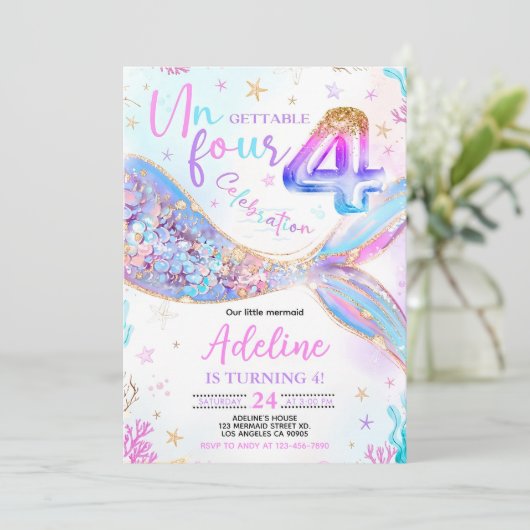 Mermaid 4e anniversaire Invitation Un FOUR Gettabl (Debout devant)