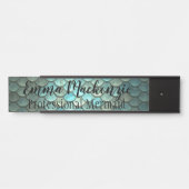 Mermaid Scales die het Bord van de Naam van het De Deurbordje (Voorkant)