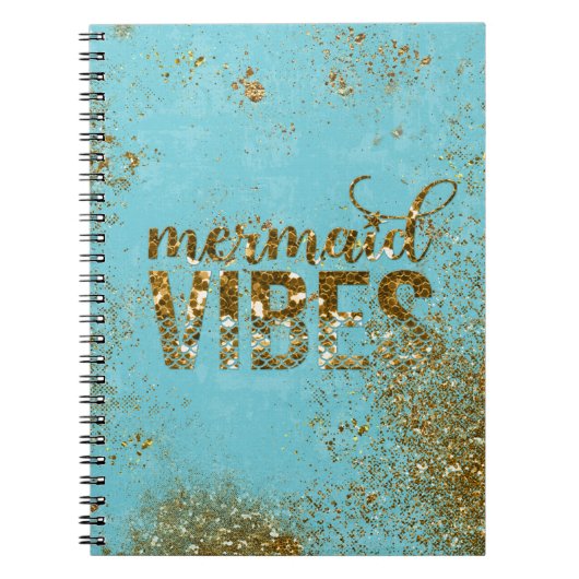 Mermaid Vibes - Gold Glitter Typografie over Blauw Notitieboek (Voorkant)