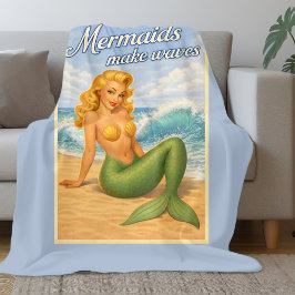 Mermaids Make Waves Retro PinUp Coastal Beach Blue Fleece Deken