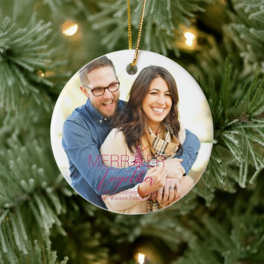 Merrier Together Script Pagoda 1-Foto Kerstmis Keramisch Ornament (Boom)