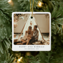 Merry and Married Minimalistisch Koppel Foto