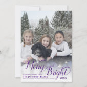 Merry & Bright Calligraphy Schrift Paarse Foto Feestdagenkaart (Voorkant)