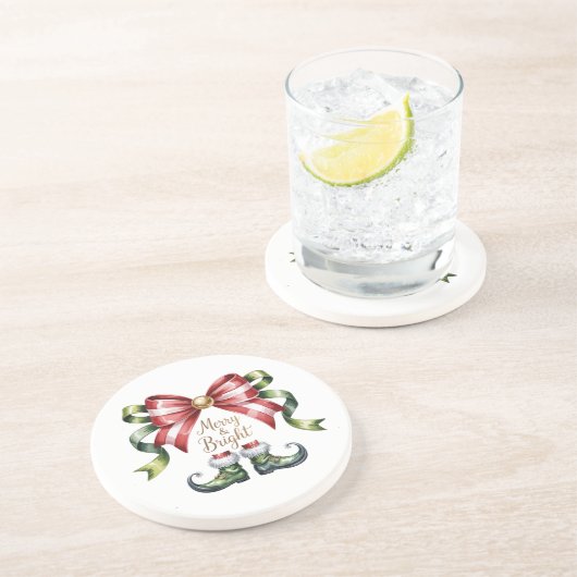Merry & Bright Christmas Bow & Elf Shoes Coaster Zandsteen Onderzetter (Zijkant)