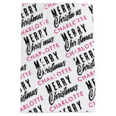 Merry Christmas Custom Name Pink Trendy Medium Cadeauzakje (Achterkant)