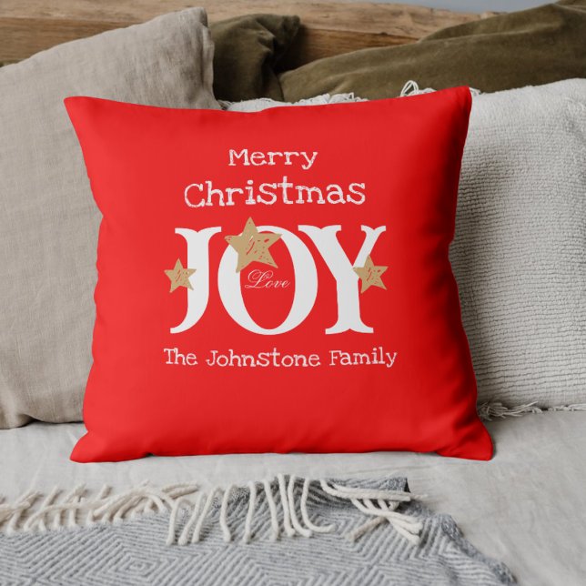 Merry Christmas Joy Script Naam Red Holiday Kussen (Cultivate a little Christmas Joy with these bright and cheerful throw pillows.)