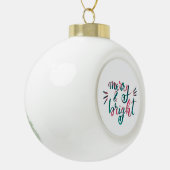 Merry en bright - roze en groen keramische bal ornament (Links)