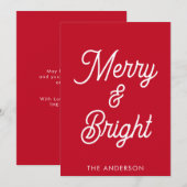 Merry en Bright Typografie Script Rode Kerstmis Feestdagenkaart (Voorkant / Achterkant)