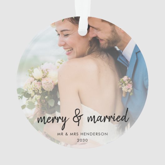 Merry en getrouwd | Eerste Kerstdag Newleyweds Ornament (achterkant)