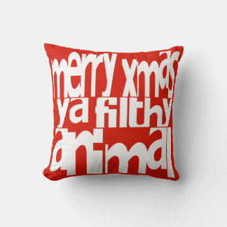 Merry Kerstya Filthy Animal Pillow Kussen
